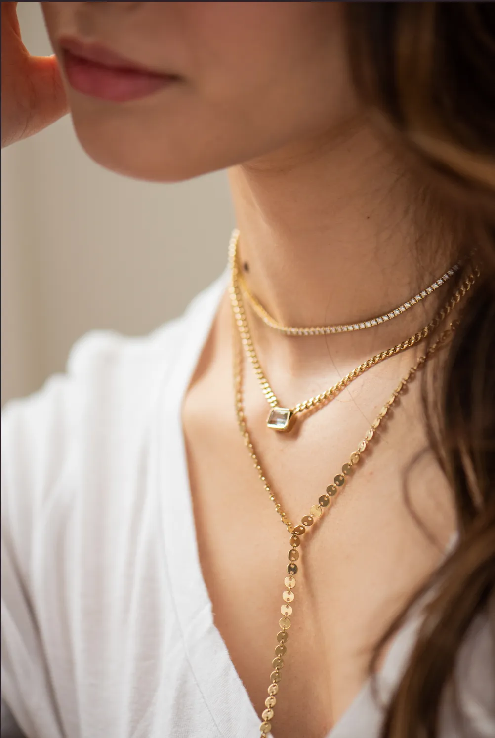 14K GOLD DISC LARIAT NECKLACE