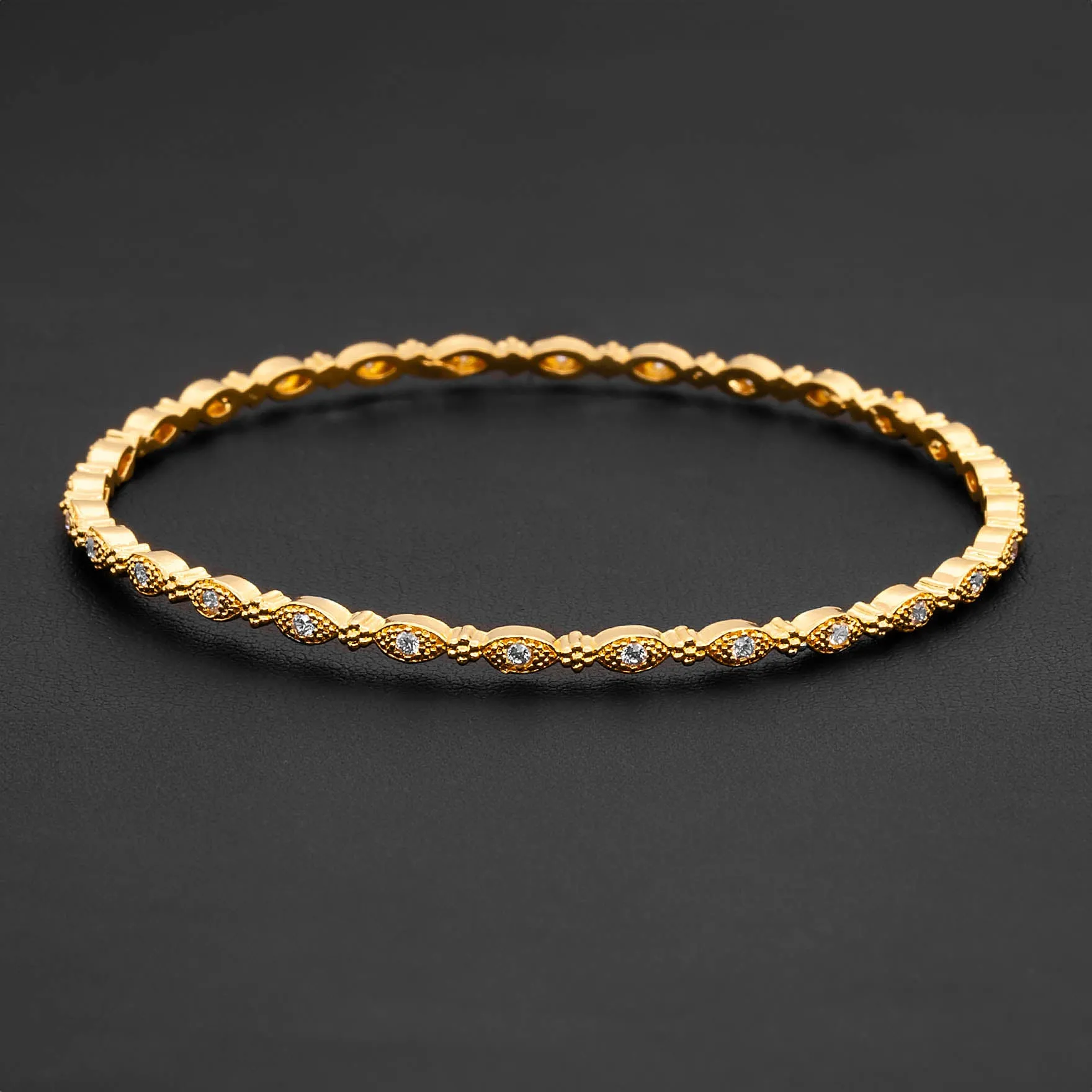 24ct Heavy Gold Plated Stone Bangle PSB18W-081