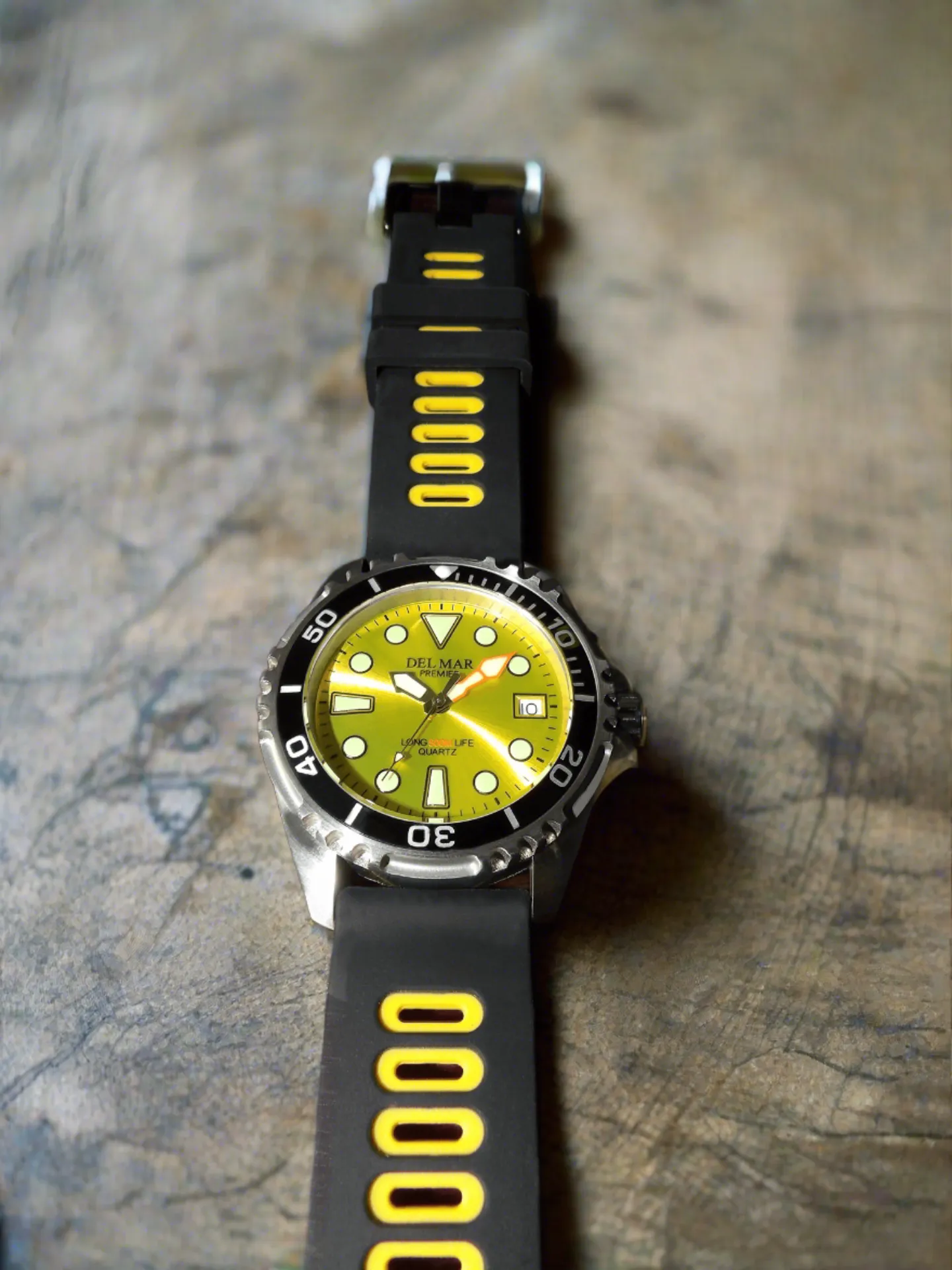 500 Meter Premier Pro Dive Watch #50456 - Yellow Dial