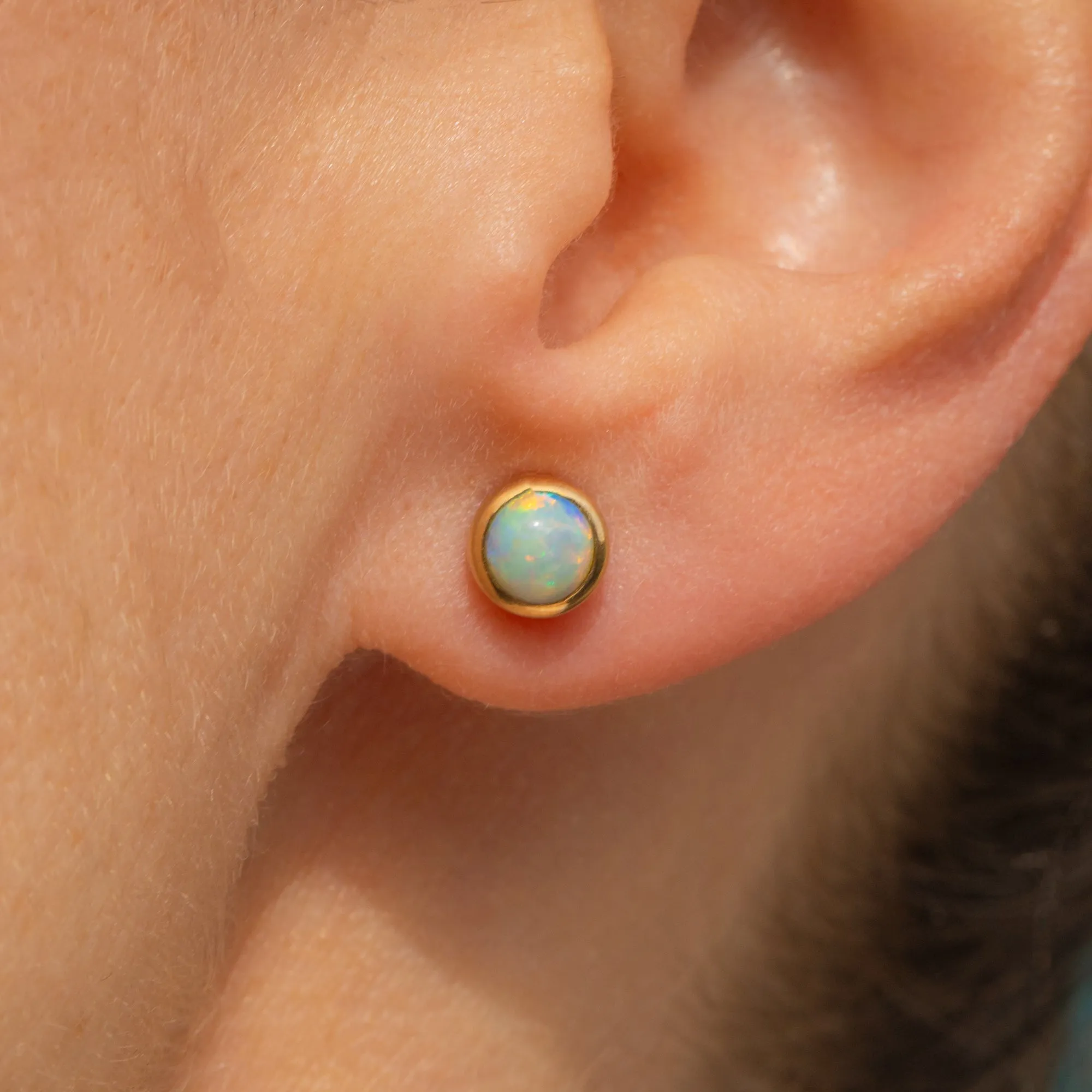 9ct Gold Opal Stud Earrings