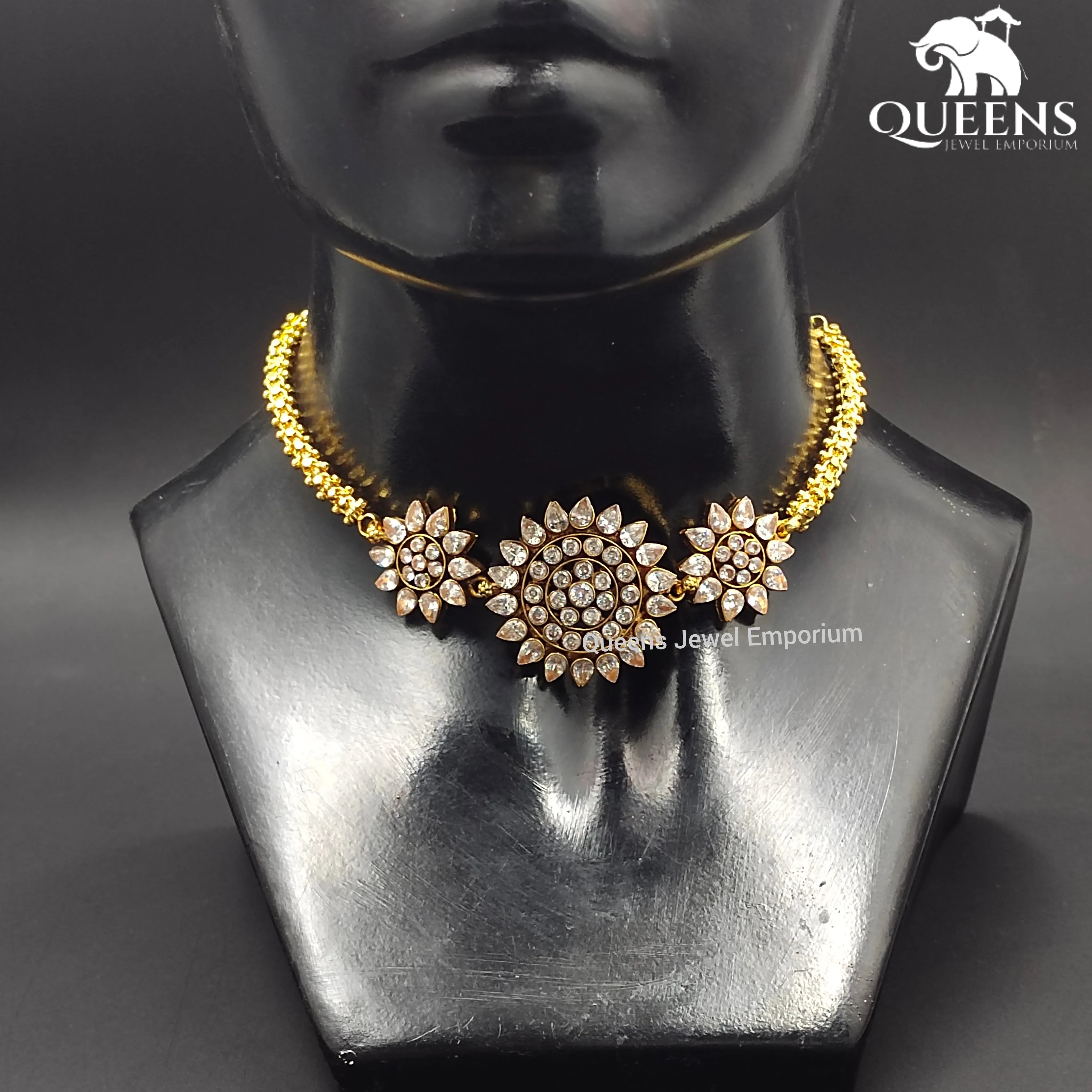 ADHIKTHA ZIRCON CHOKER