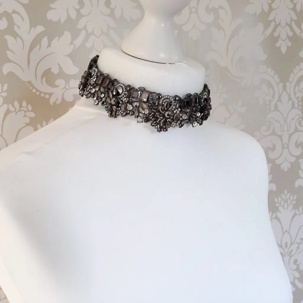 ANOIR Graphite Grey Rhinestone Choker