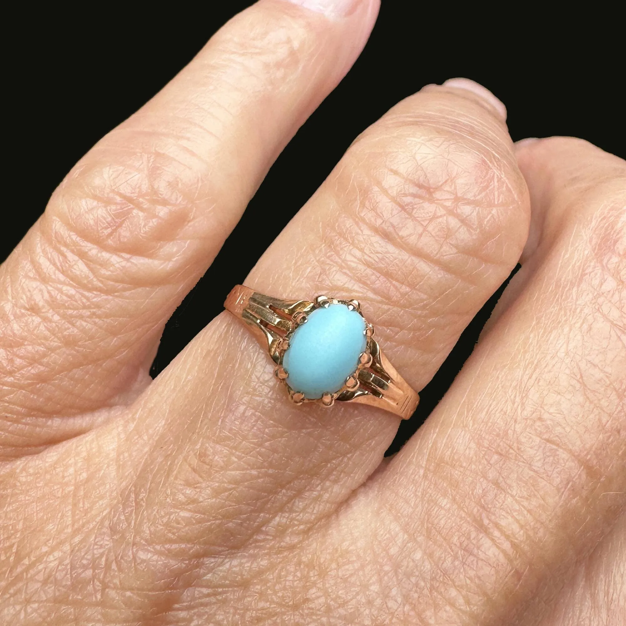 Antique 10K Gold Natural Blue Turquoise Cabochon Ring