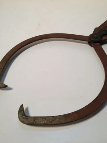 Antique Tongs ICE HAY Primitive Mechanical Unique RARE Design!