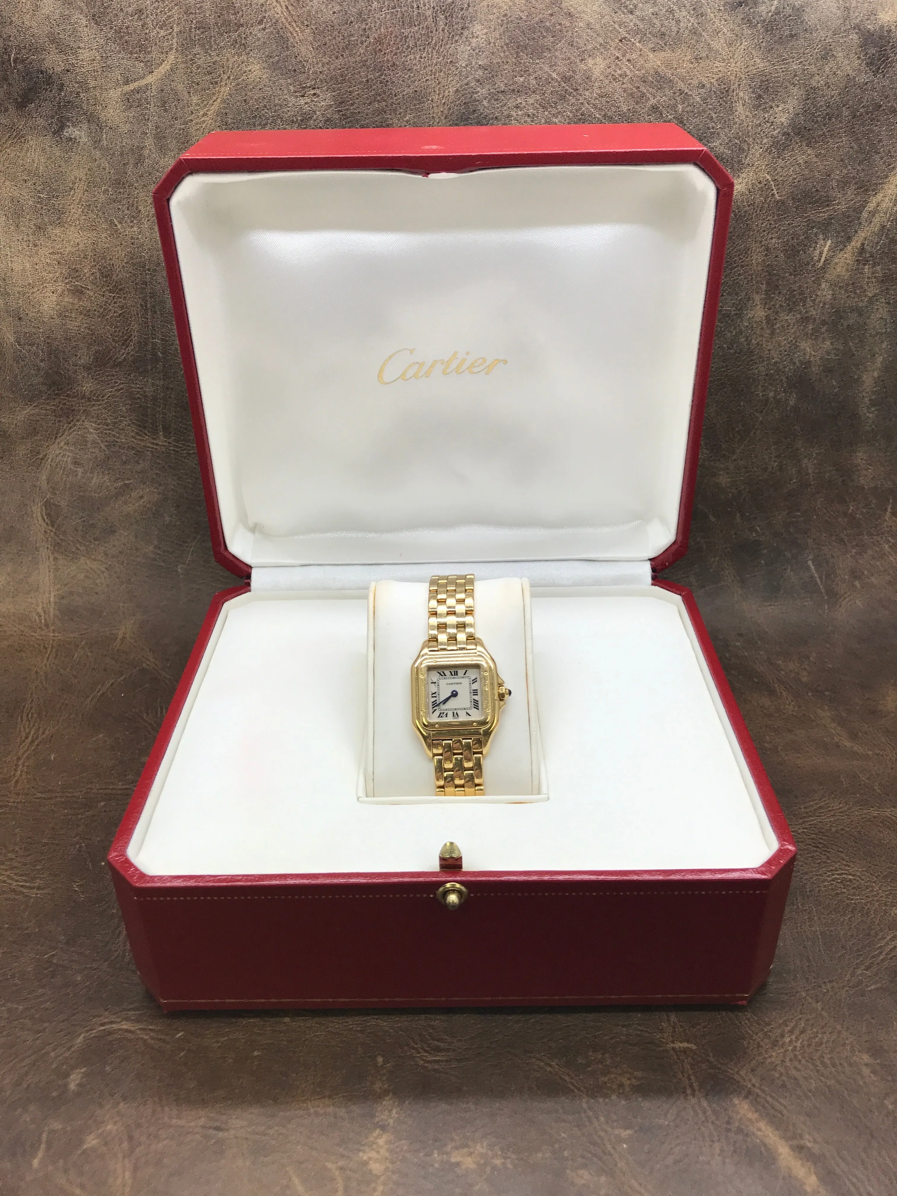 Cartier Panthere 18k Yellow Gold 1070 Off white Dial Quartz Women's Watch