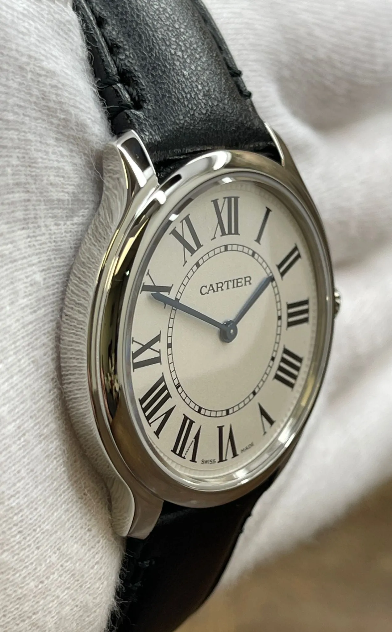 Cartier Ronde Must De Cartier WSRN0031 Silver Dial Quartz Watch