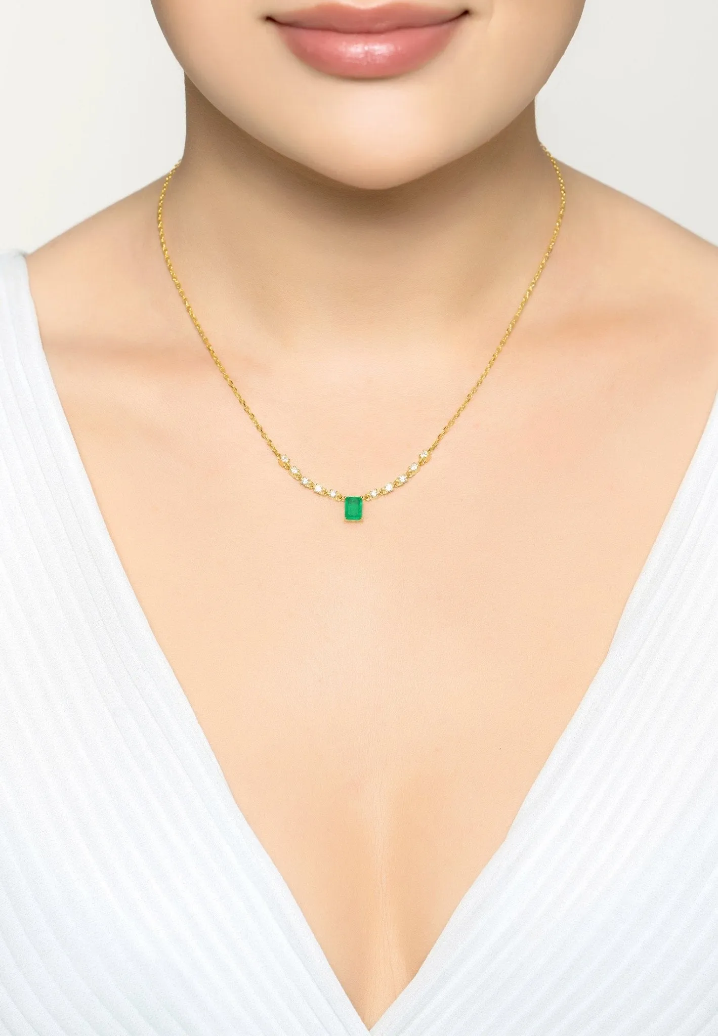 Claudia Gemstone Pendant Necklace Gold Colombian Emerald