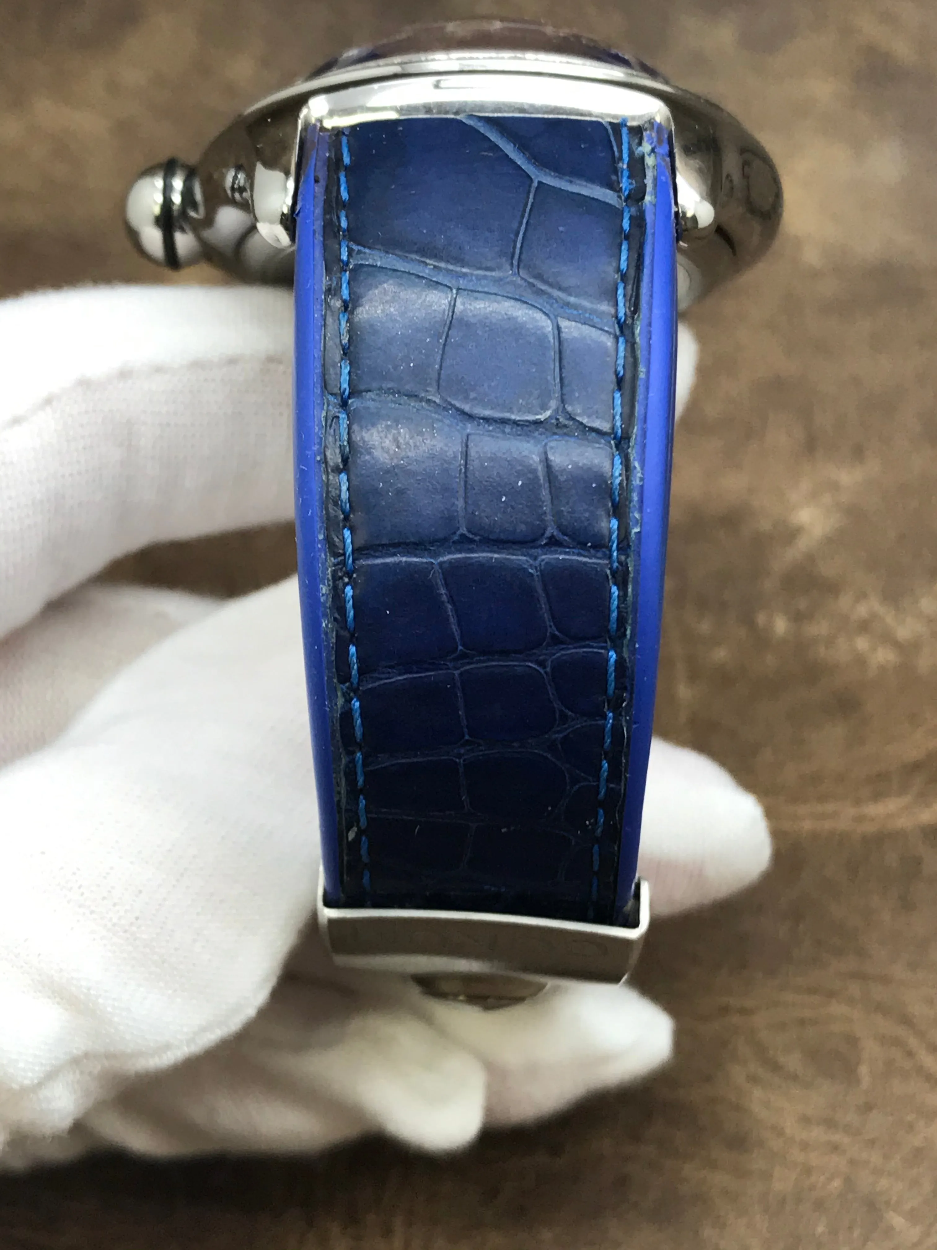 Corum Bubble 163.150.20 Blue Dial Quartz Men's Watch