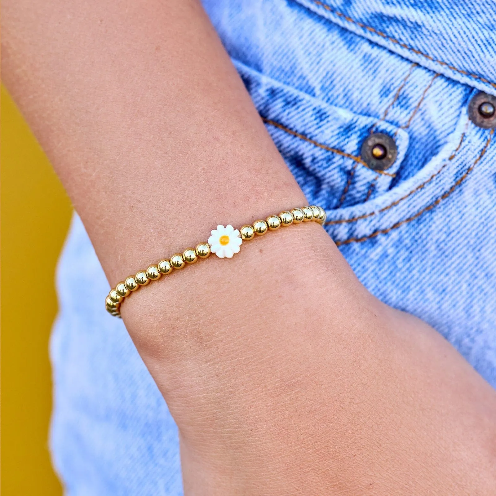 Daisy Gold Bead Stretch Bracelet