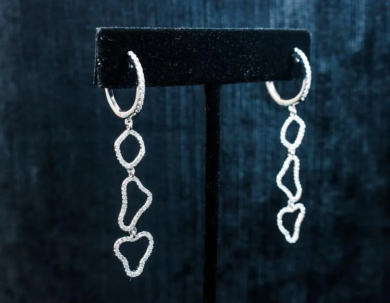 DIAMOND with 18 Karat White Gold Pave Dangle Earrings