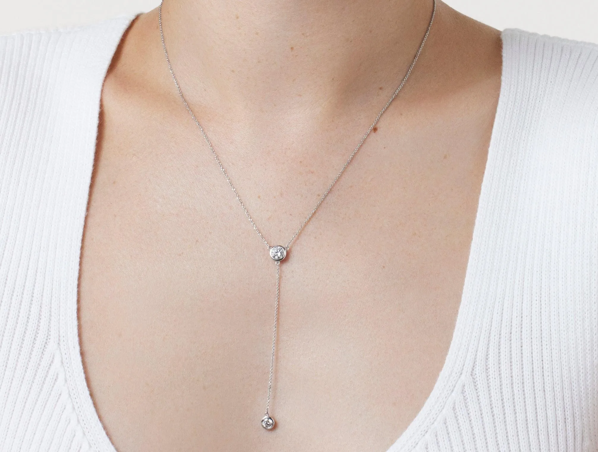 Lab-Grown Diamond ¾ct. tw. Round Brilliant Bezel Lariat Pendant | White