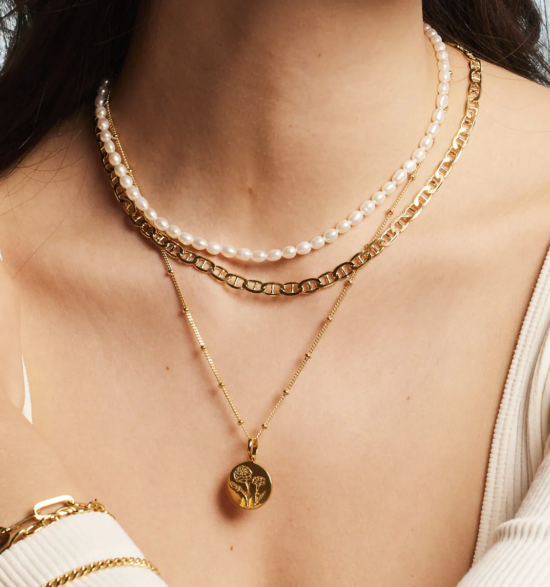 Pearl Necklace: Freshwater Pearls