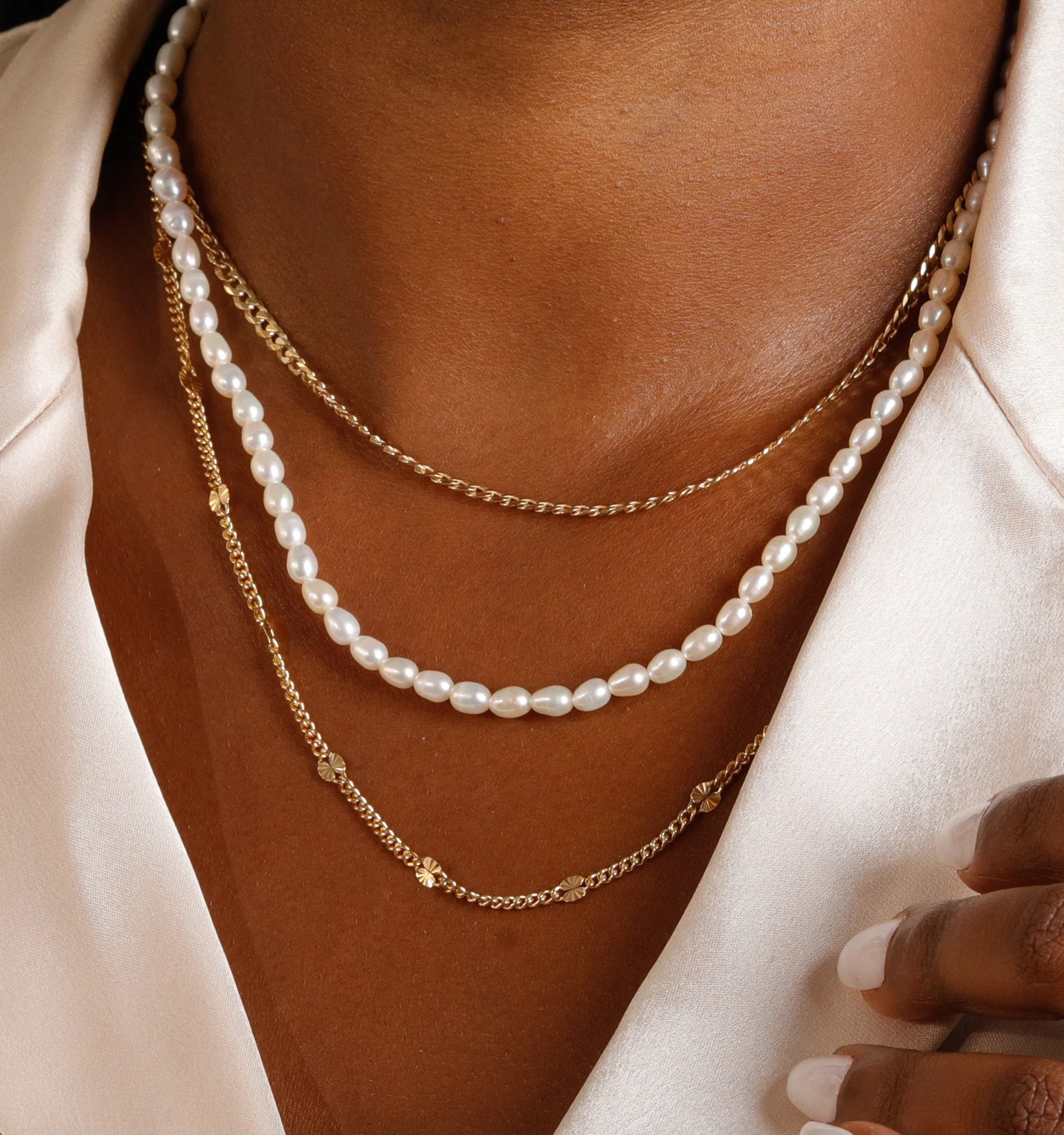 Pearl Necklace: Freshwater Pearls