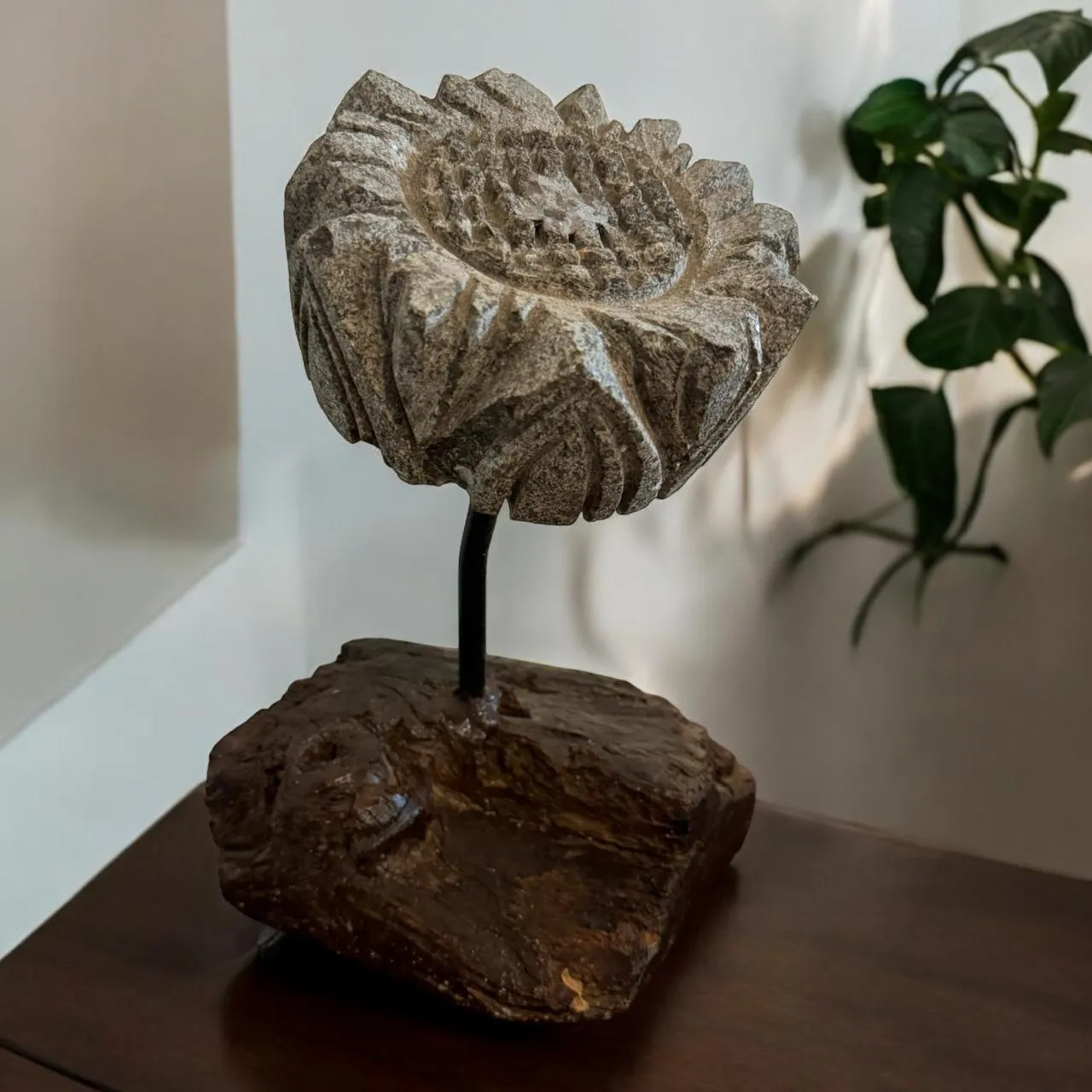 Stone Flower/ Blossom : Gul 8